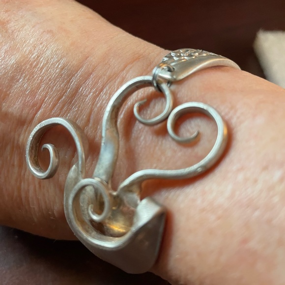 Fork bracelet - Picture 3 of 6